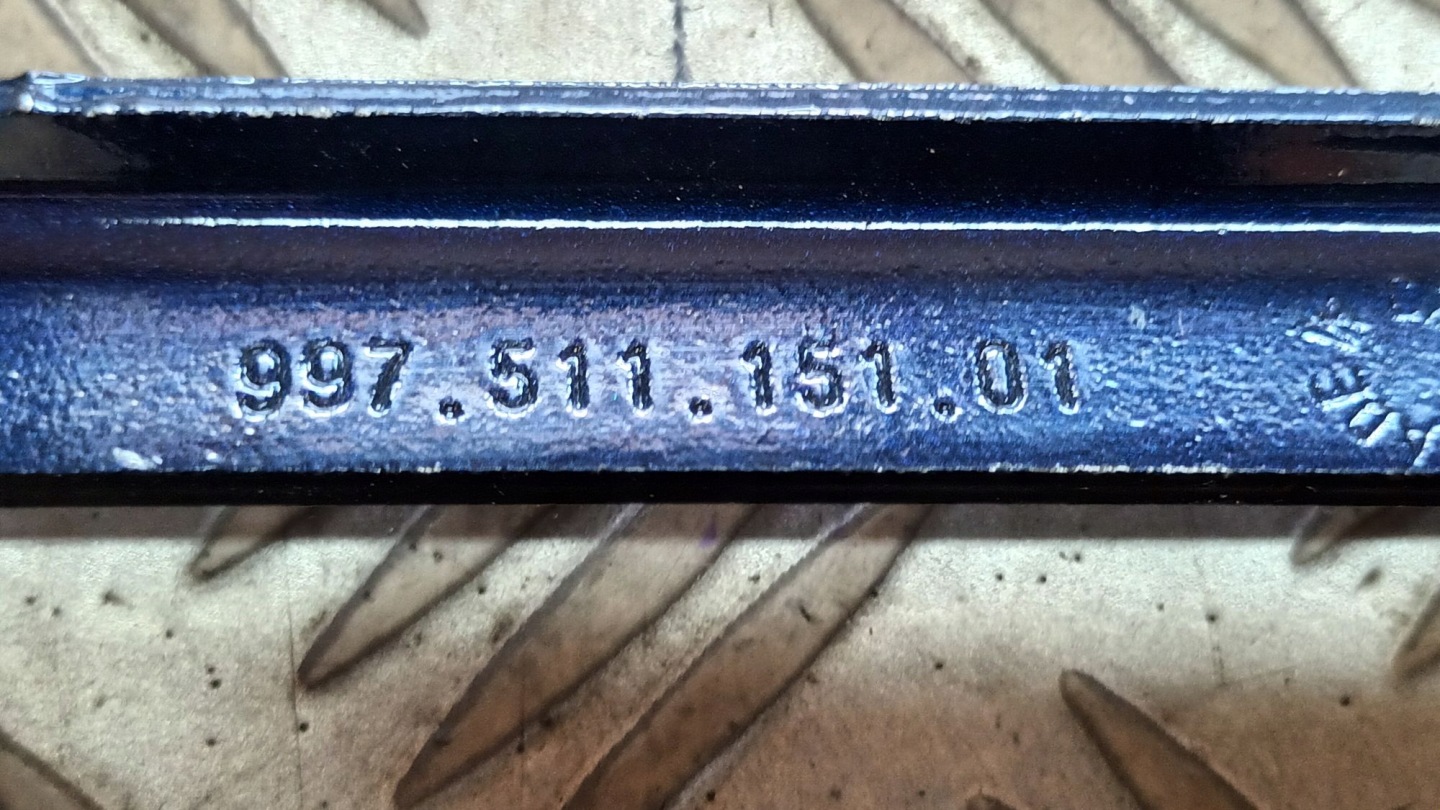Scharniere der Motorhaube links oder rechts PORSCHE 911 997 2005R->