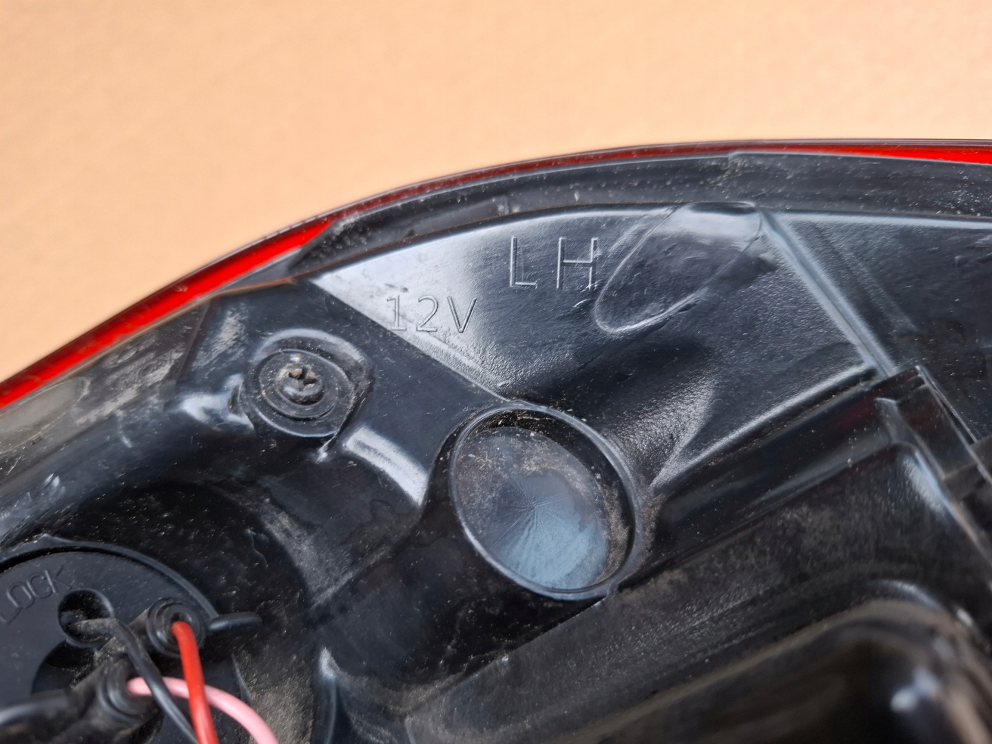 light left rear part 92401-D7500 HYUNDAI TUCSON III 3 LIFT