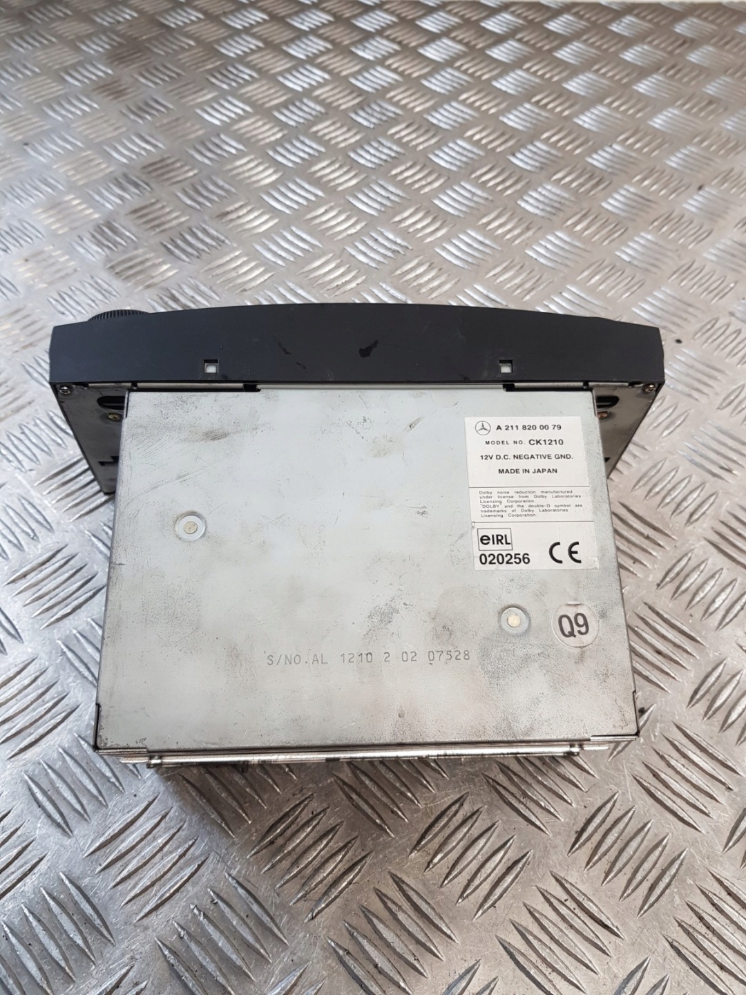 RADIO A2118200079 MERCEDES E-KLASA W211 02R