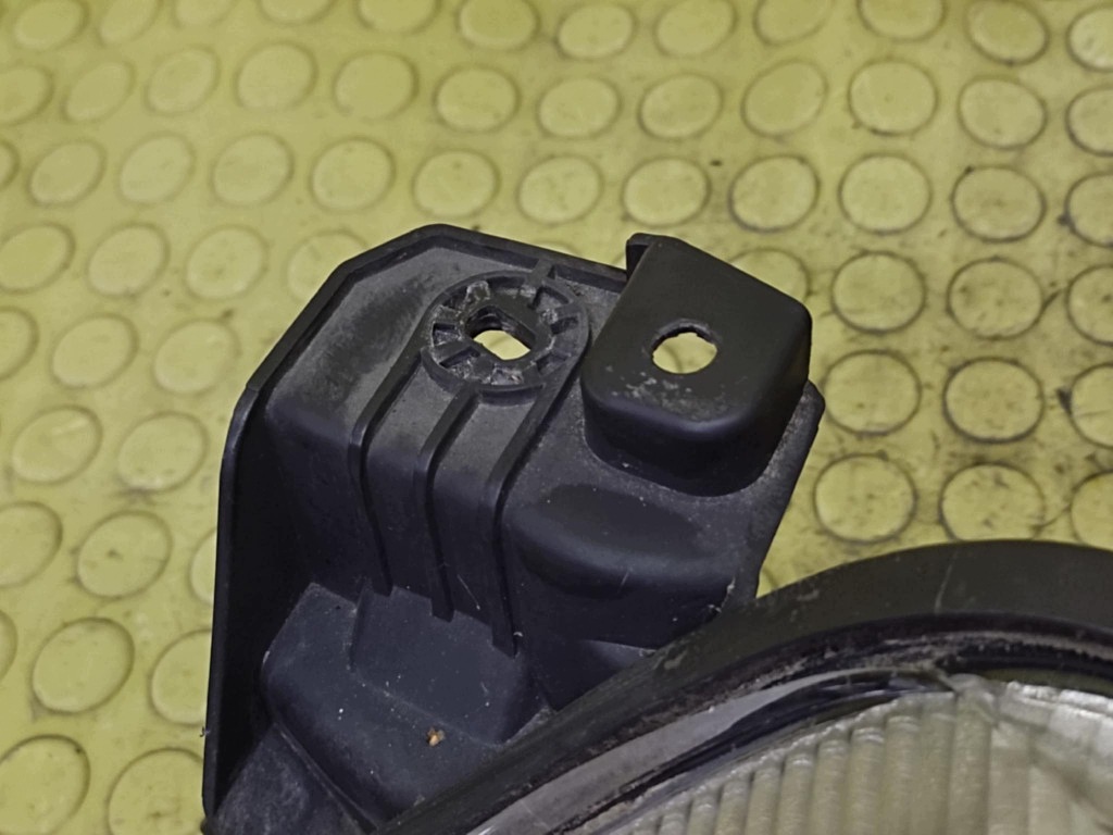 RENAULT LAGUNA II REFLEKTOR light left front XENON 8200163323