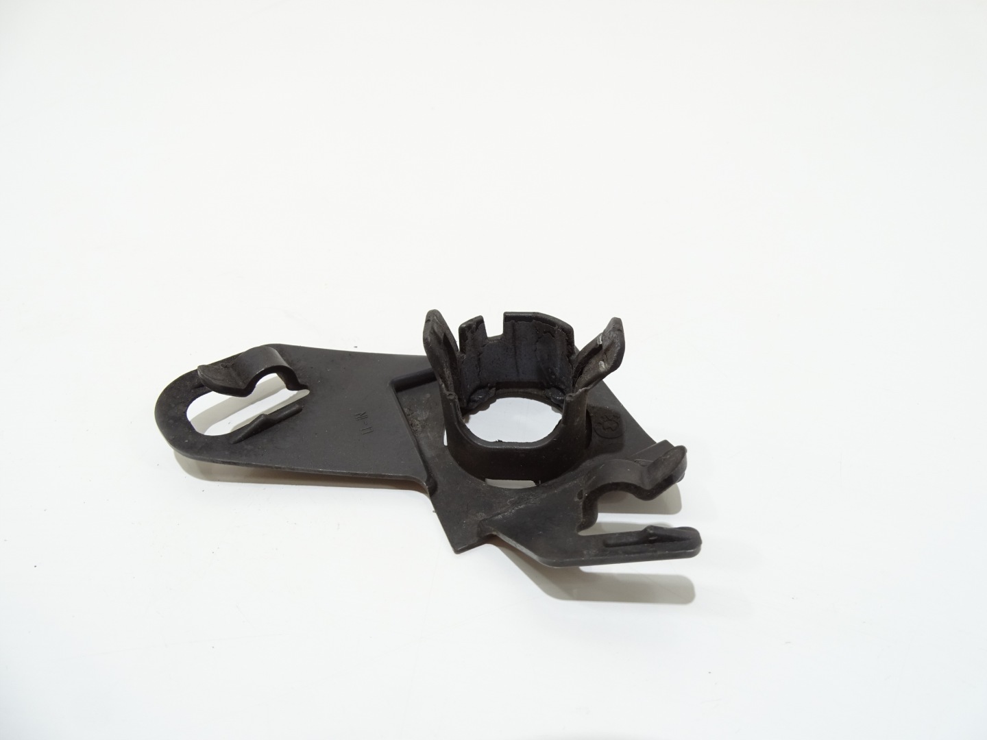 bracket of the sensor PDC front BMW E60 E61 LIFT 7178071 (4817567)