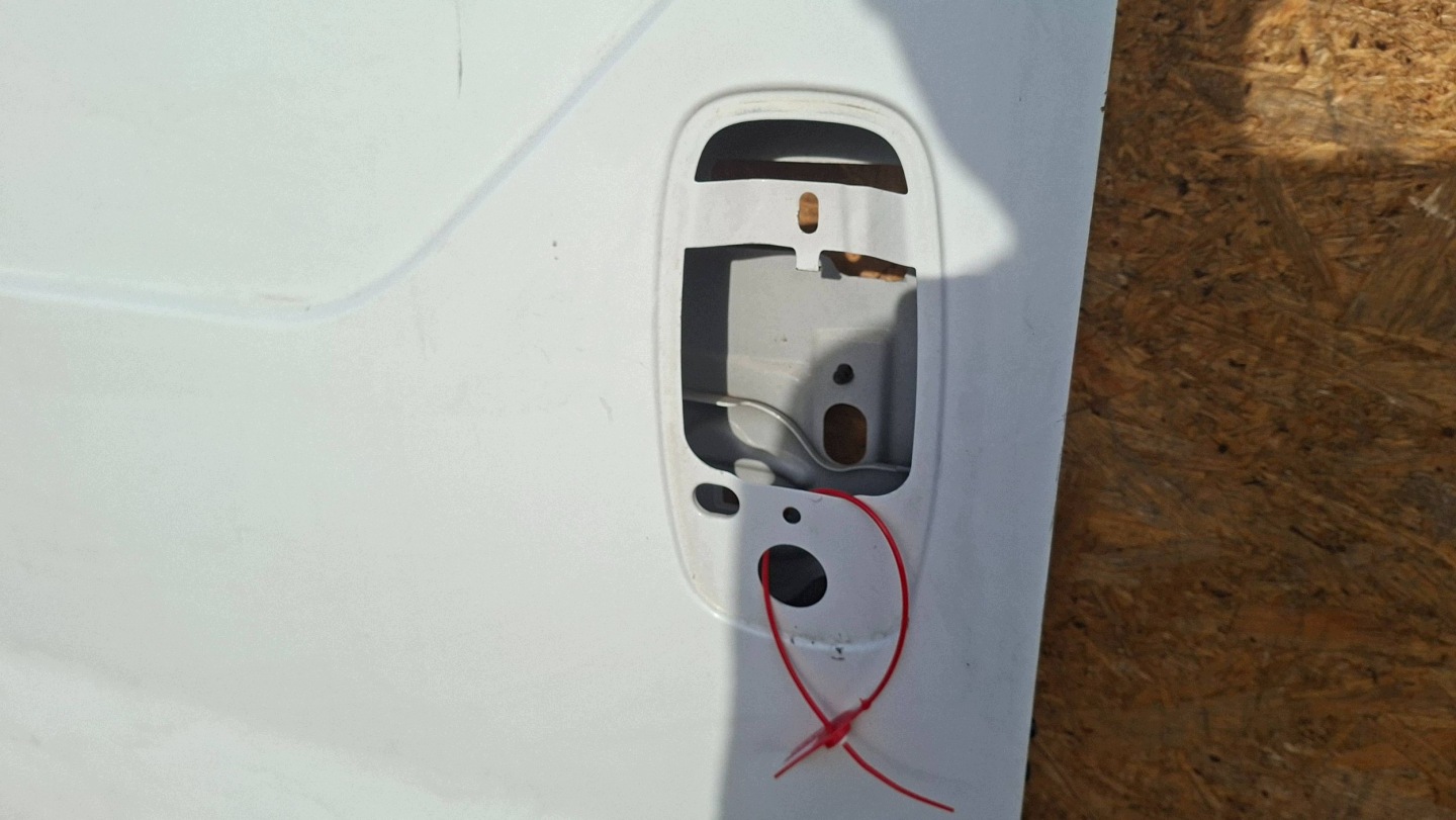 door right sliding RENAULT TRAFIC II VIVARO A 2001