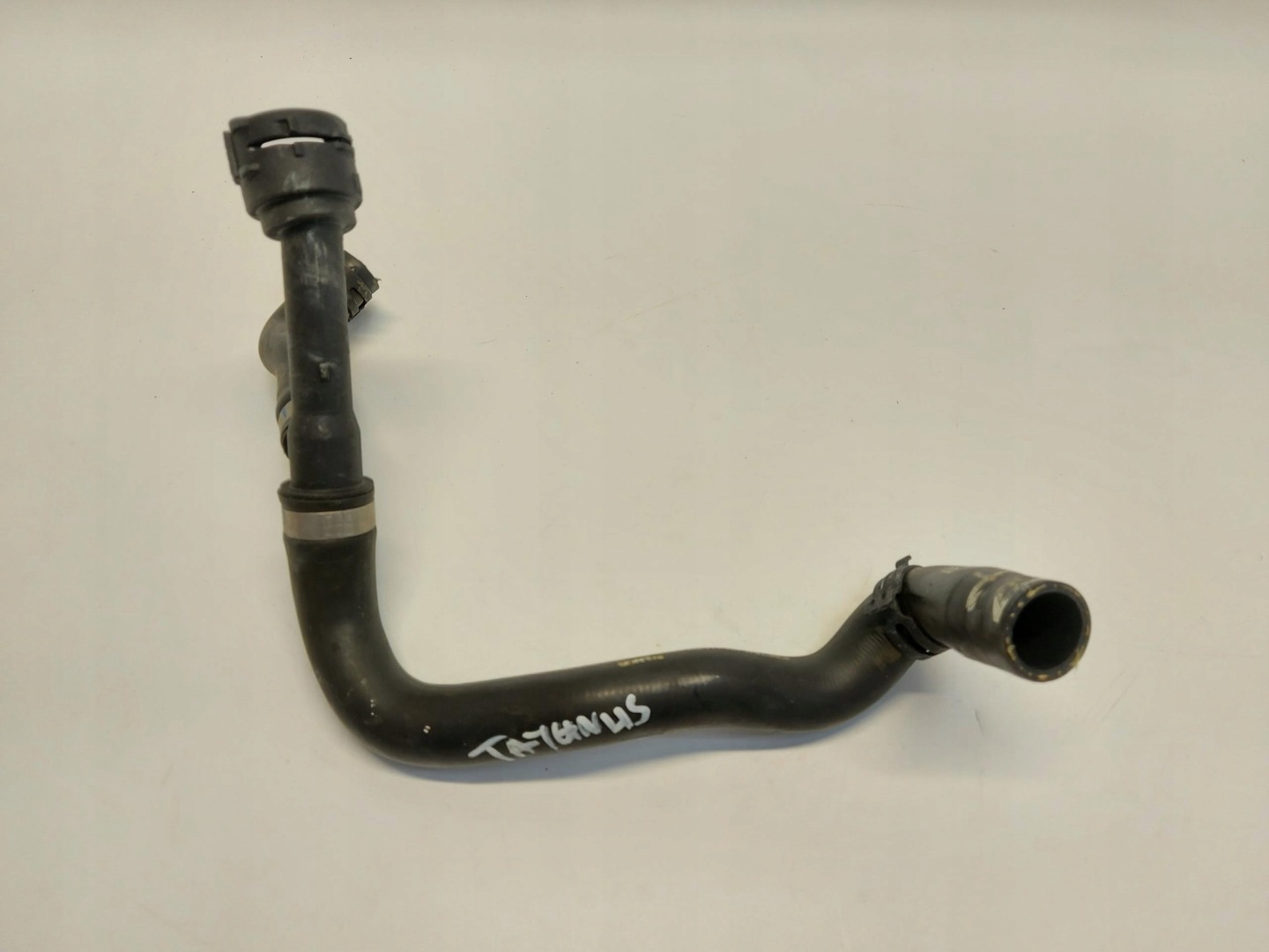 Porsche Taycan 4S 9J1 2021r prijenos crijevo cijev vode 9J1121444TK