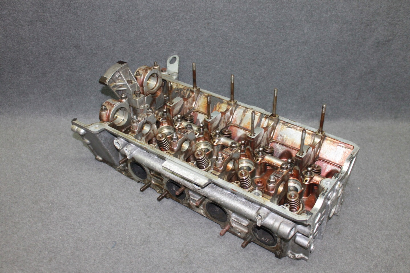BMW E65 735i 3.5 3.6i N62B36A head. left ZYL 1-4 - 7506404