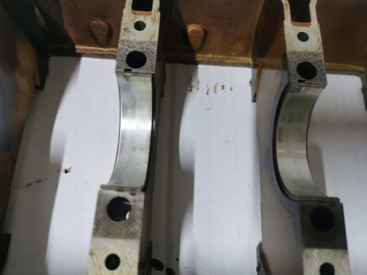 držák BLOKU MOTORU BMW X1 E84 2.0B 7558266 N46