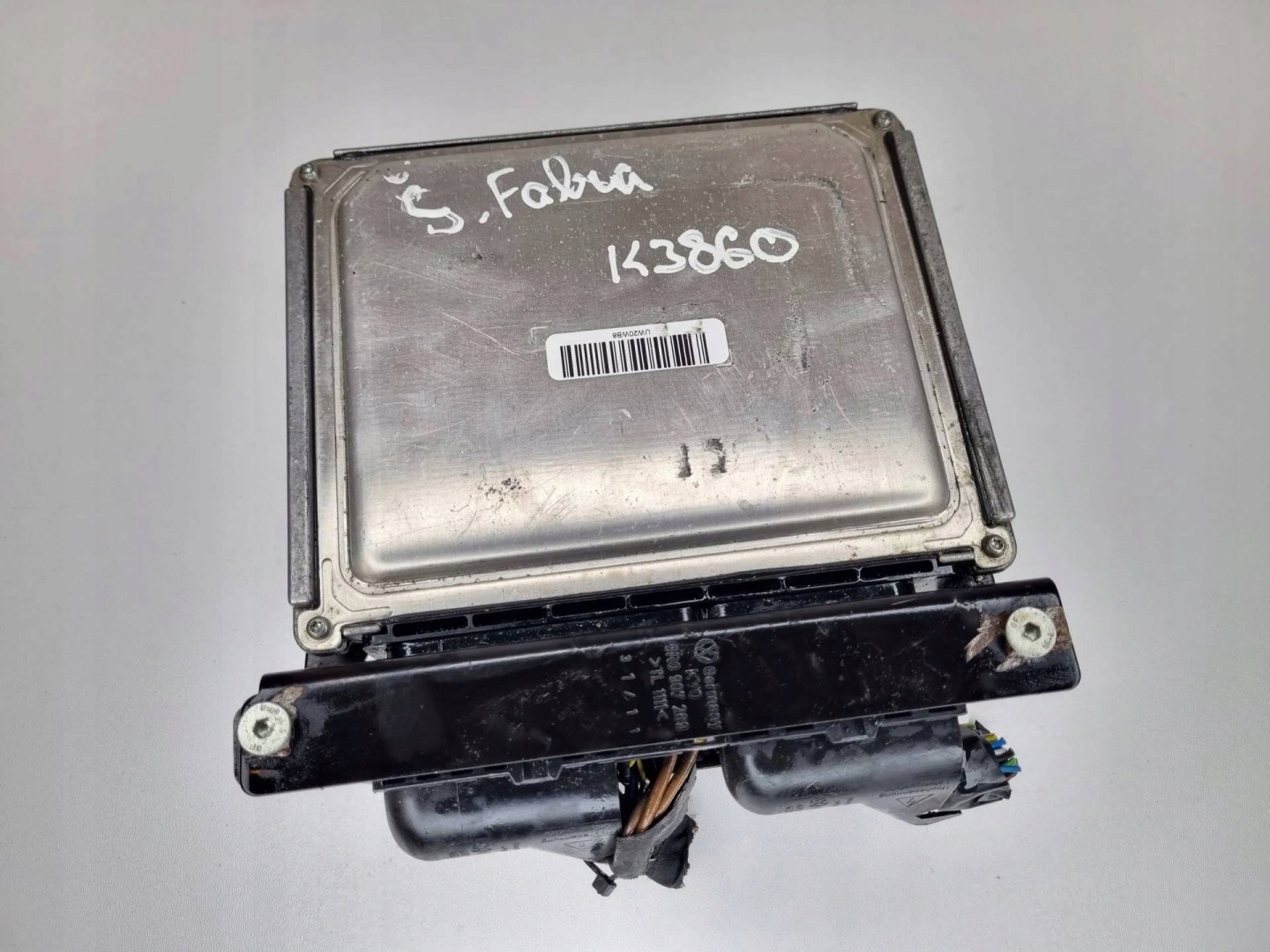control unit of the engine Skoda Fabia 2 facelift 5J 2011 03P906021AN