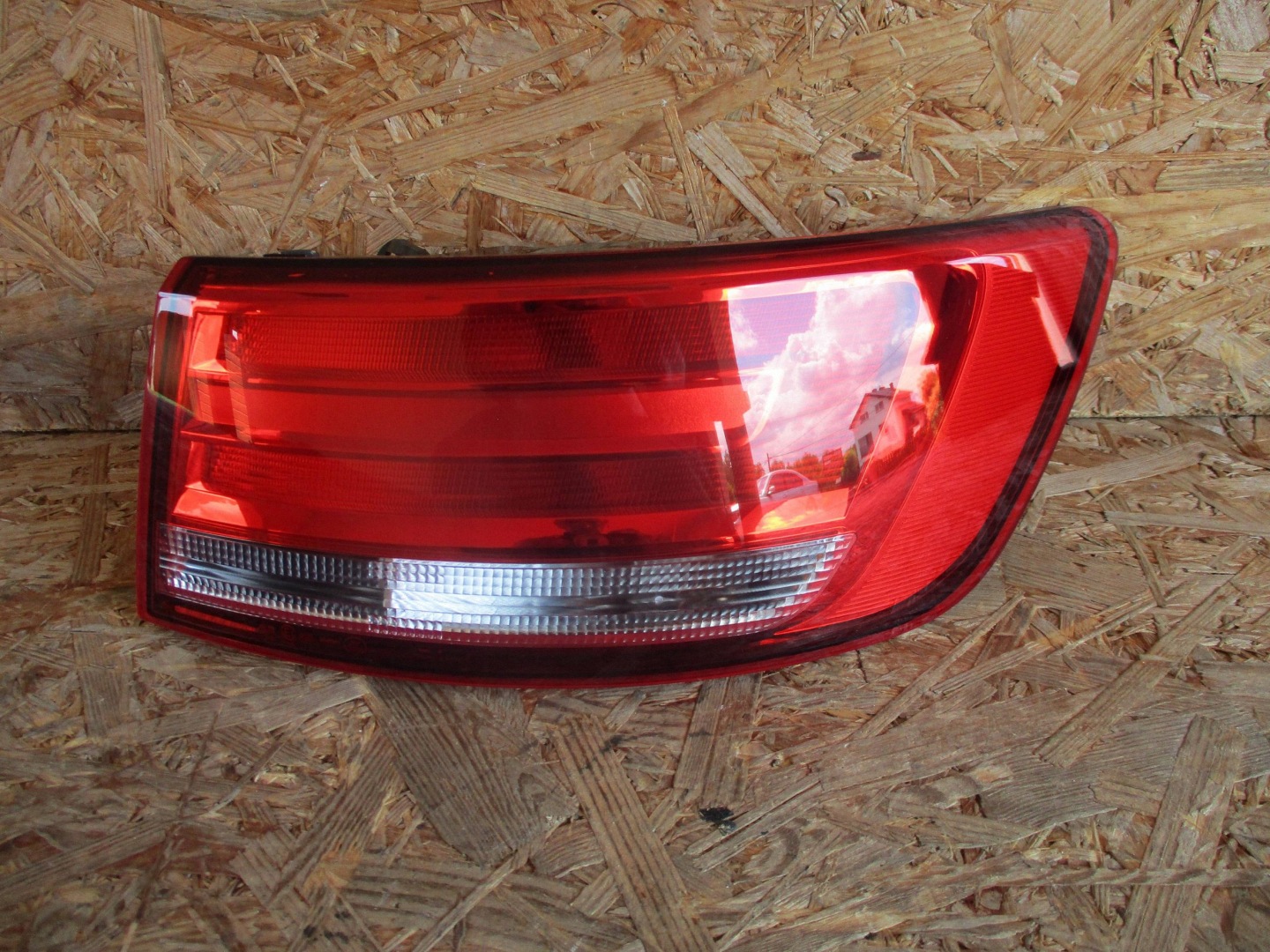 light rear part rear right AUDI A4 B9 sedan 8W5