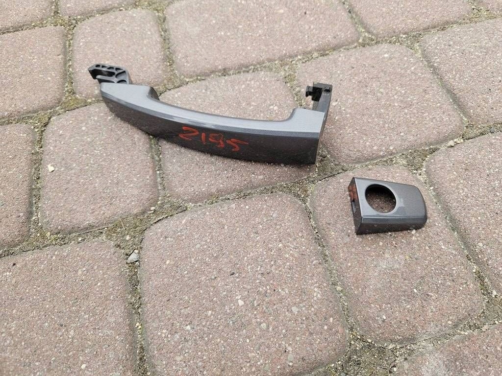 handle door front front left grey Z195 Opel Zafira C