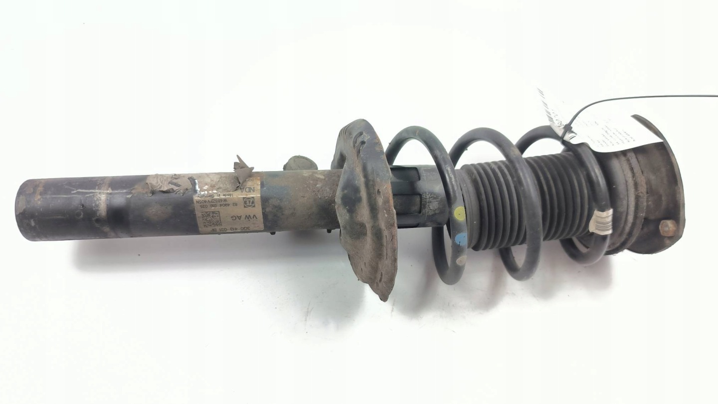 shock absorber left front 3Q0413031BP VOLKSWAGEN PASSAT B8
