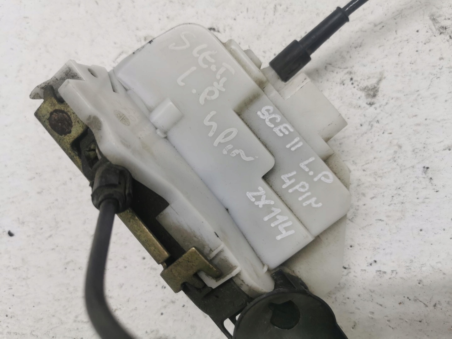 lock door left front RENAULT SCENIC II 4 PIN EU