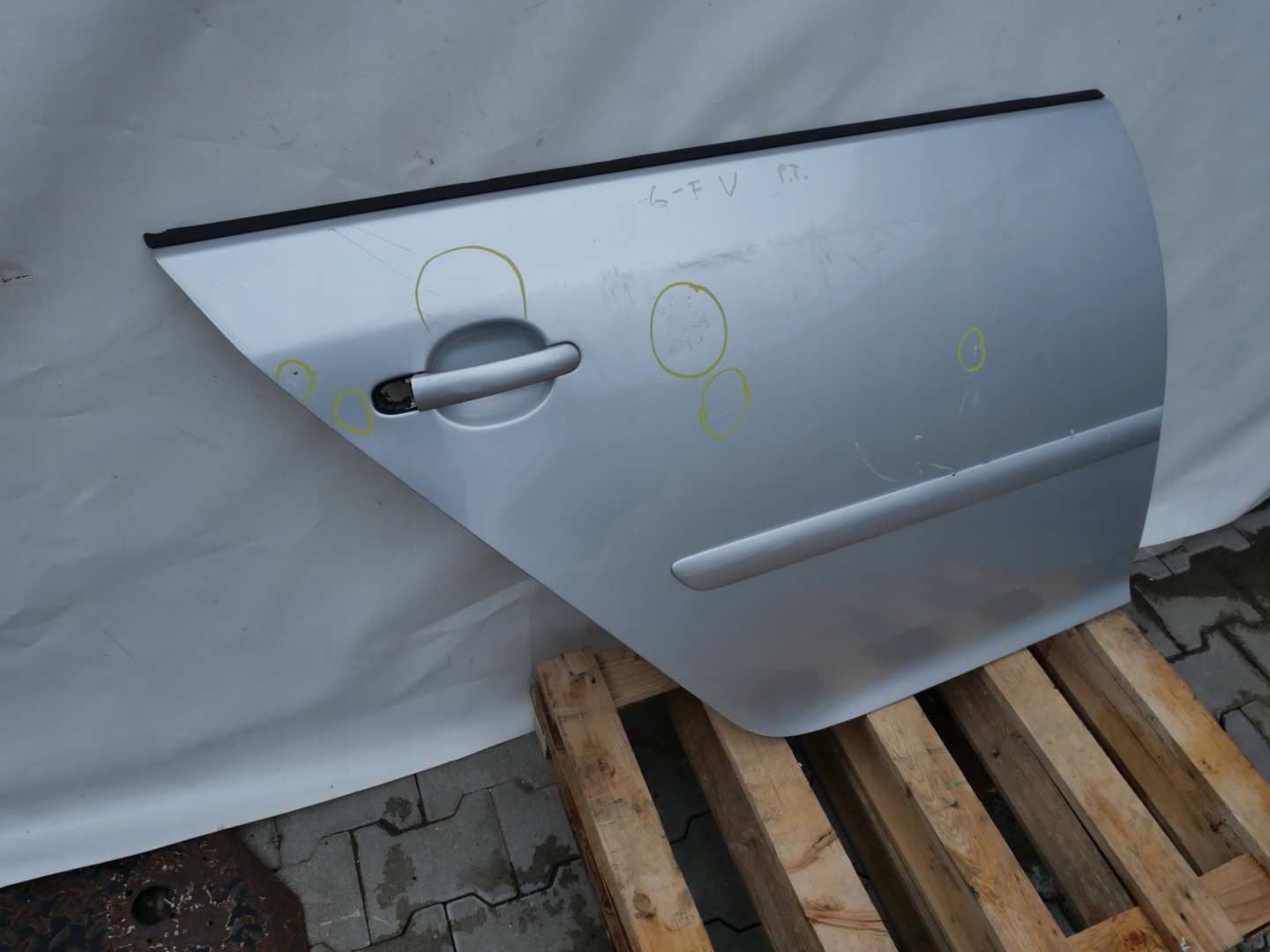 VW GOLF V Tôle Portière Droit Arrière