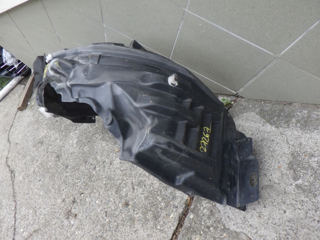 MITSUBISHI ASX 10- mudguard left front