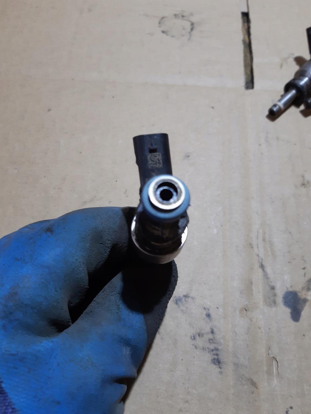 AUDI Q7 4L 3.0 TFSI injector nozzle 106E036K