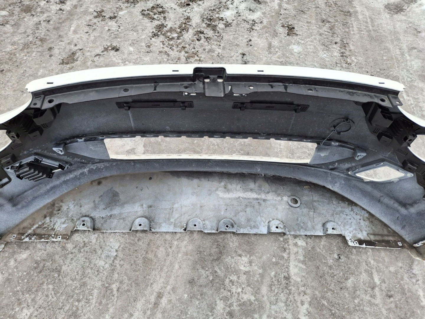 front bumper FIAT 500e II 500 E II 2020R->