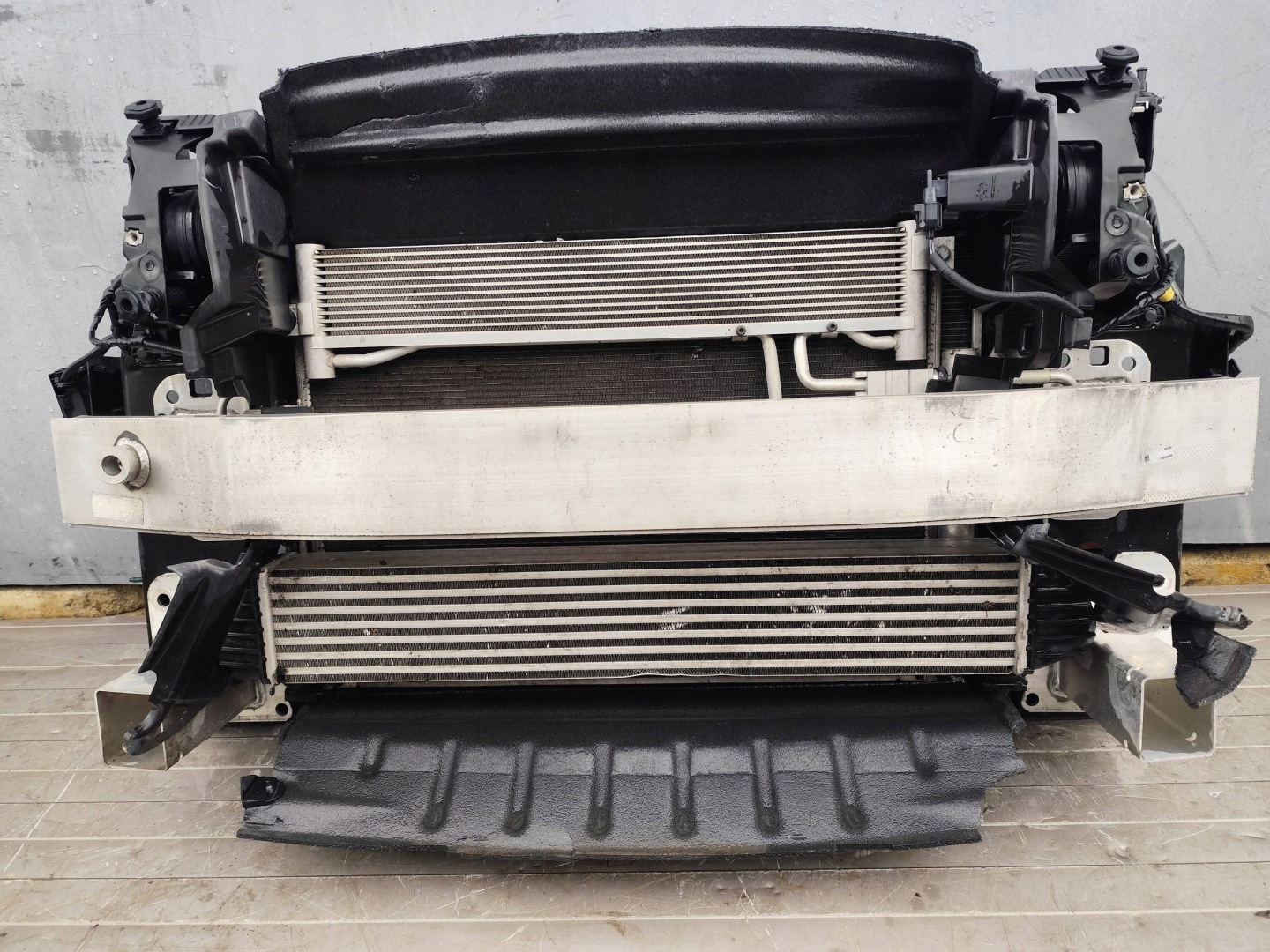 JEEP CHEROKEE KL LIFT 2.2D support panel for radiators radiator complete DEMONTAZ