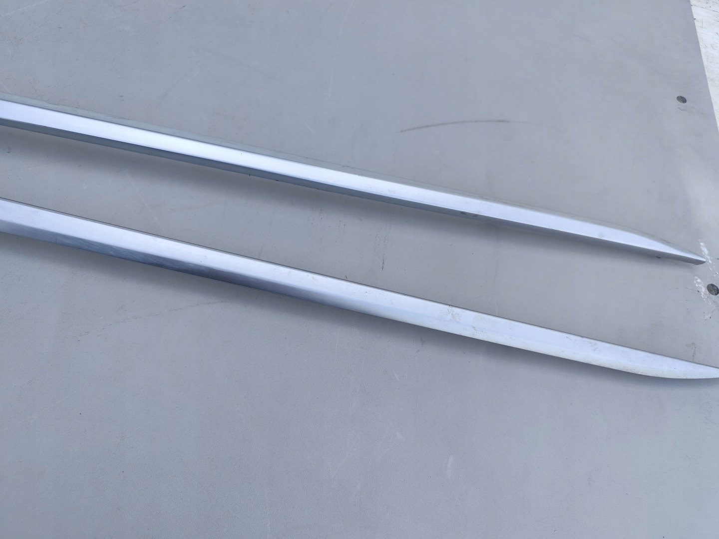 KIA X-CEED LIFT moulding threshold CHROM right