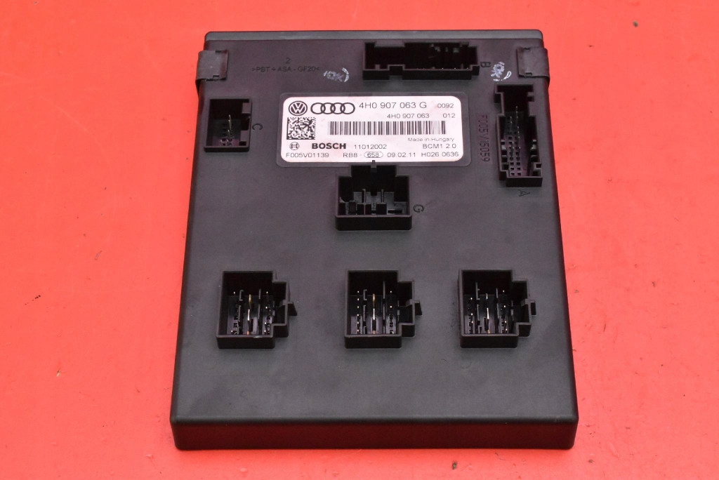 Unité commande confort BCM 4H0907063G AUDI A8 D4 4.2 FSI 372 KM 10-14