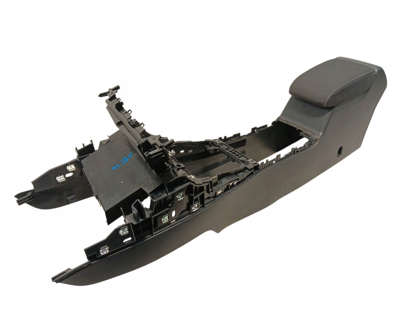 TUNEL central armrest VOLKSWAGEN GOLF VII 7 (2012-2016) EUROPA