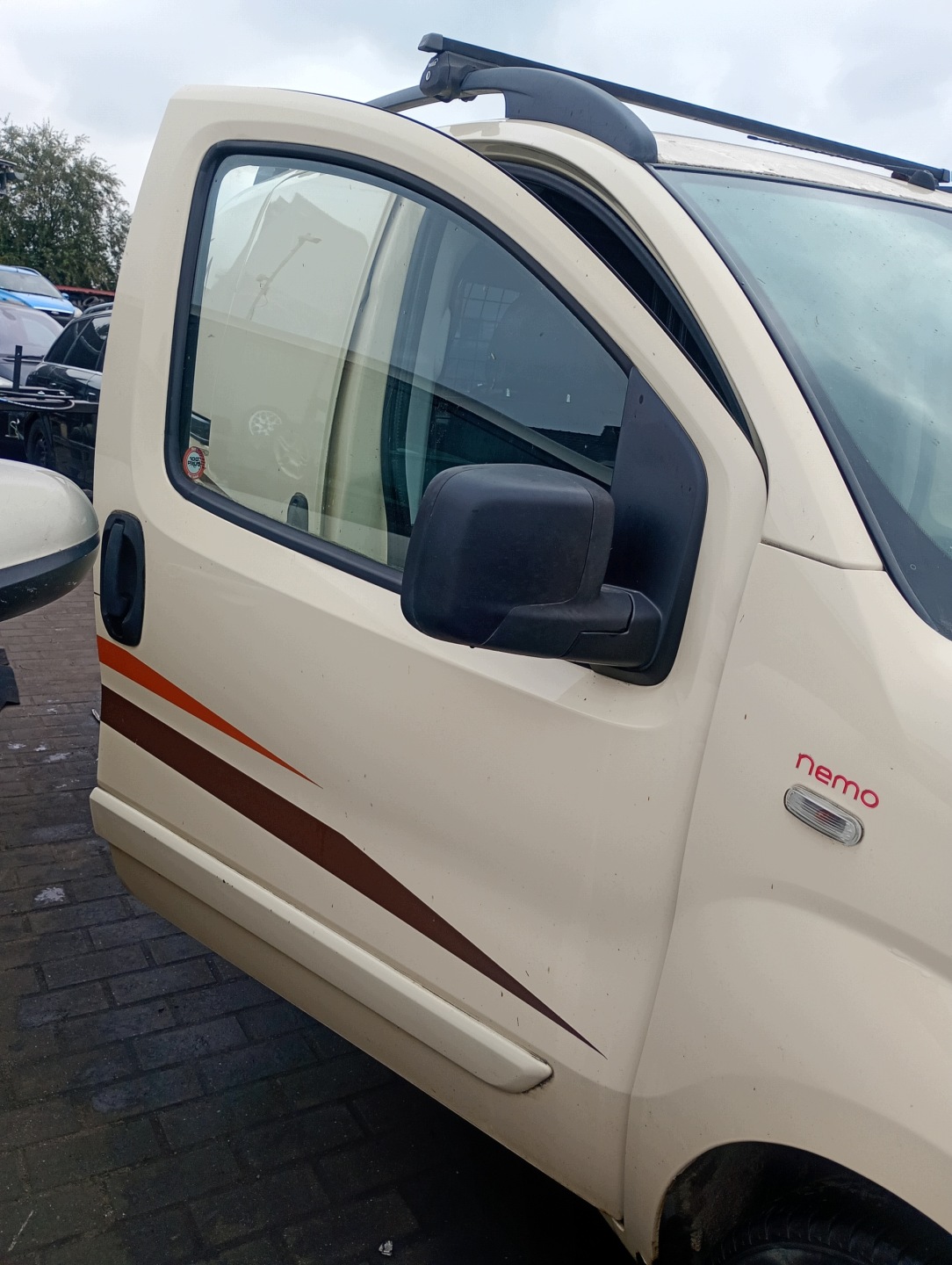 door right front front Citroen Nemo 08-17 kod lakieru 228/KDF