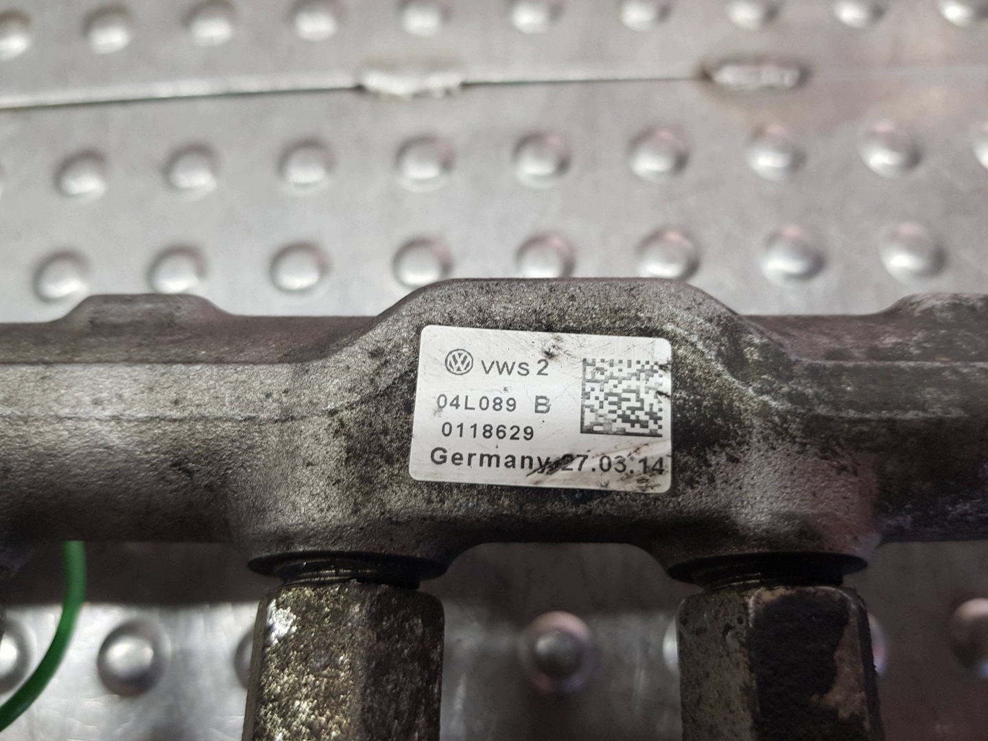 rampe injection capteurs 04L089B OCTAVIA III A3 8V LEON GOLF VII 2.0 TDI