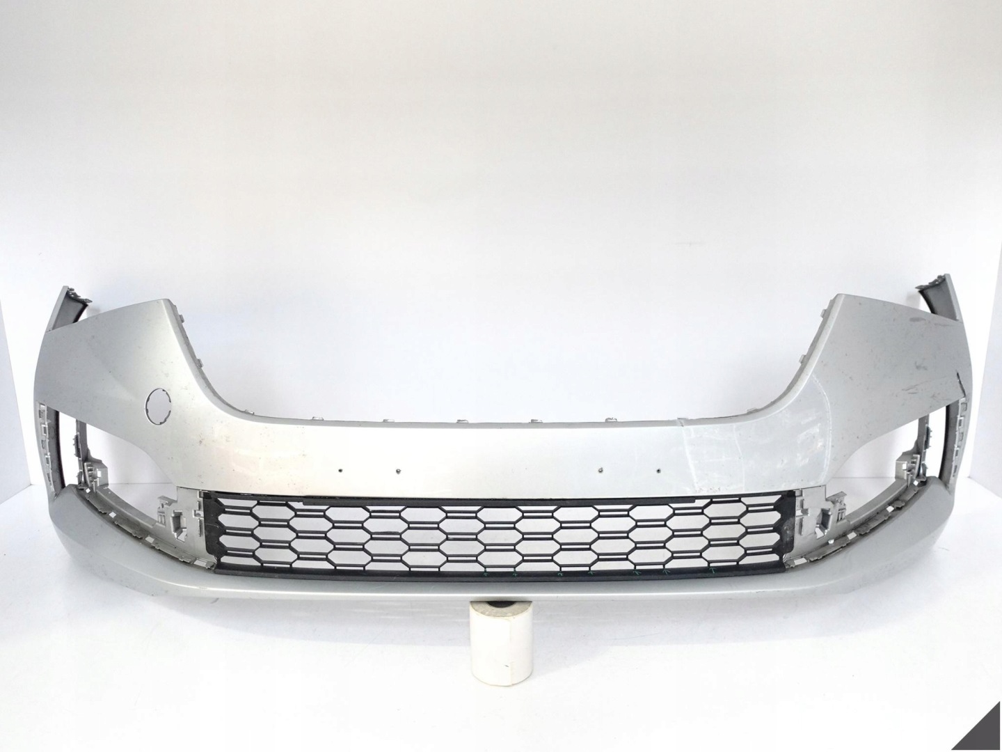 SKODA SCALA 657 19-23 bumper BUMPER + grid front 657807221