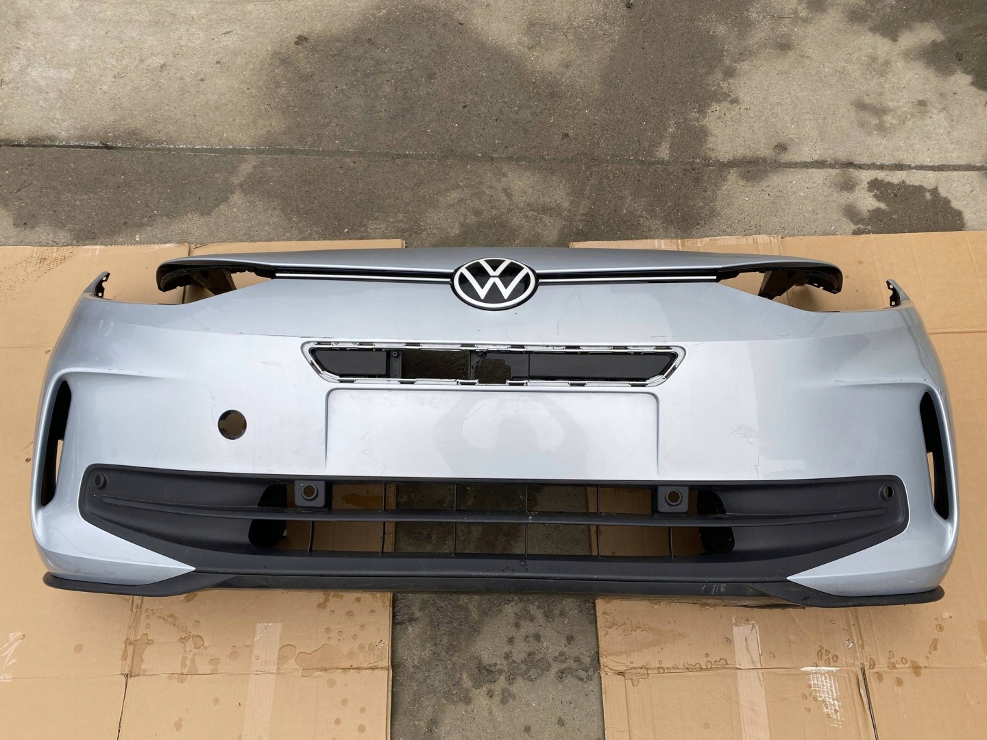 VW ID3 LIFT complete bumper front front PDC 10A853677A