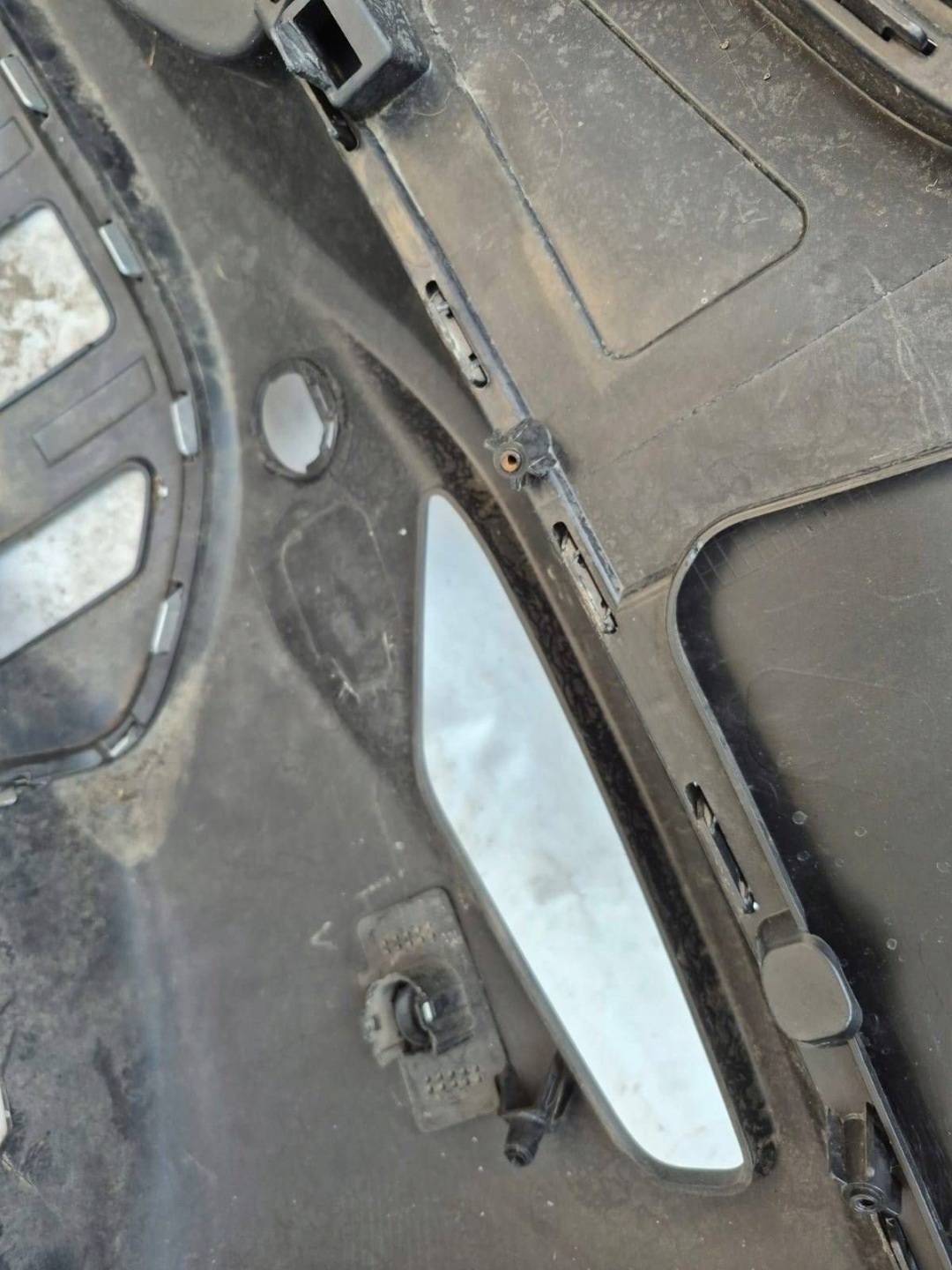 KIA STONIC 17-> bumper rear part rear PDC