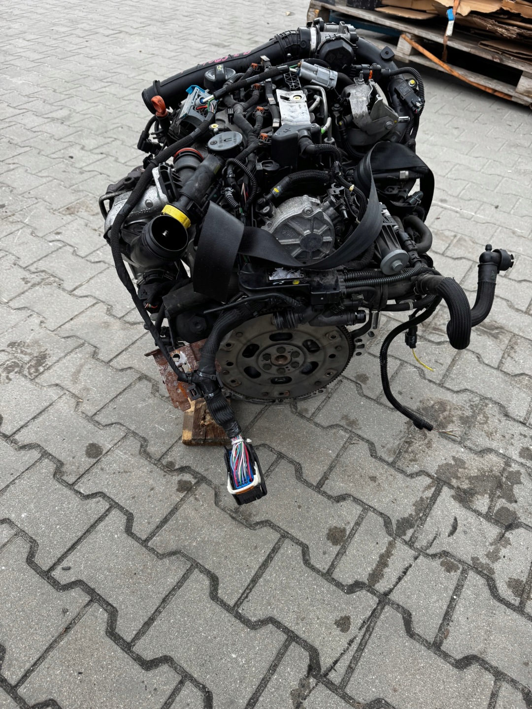 engine complete PEUGEOT CITROEN PSA YH01 10Q3EB