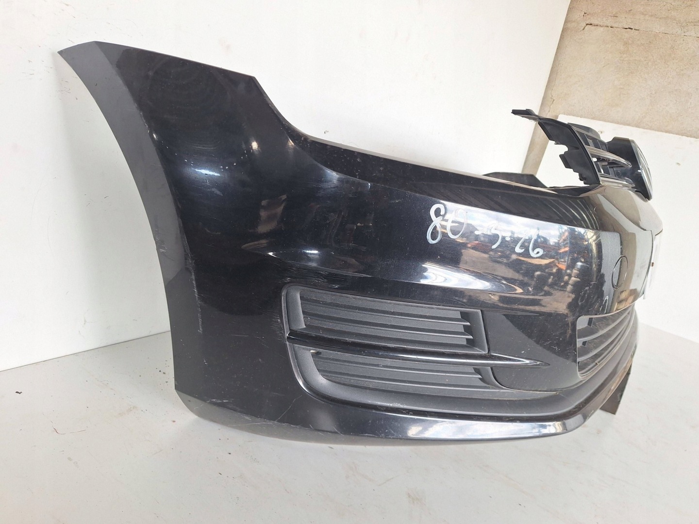 VOLKSWAGEN GOLF VII 12-16 bumper + grille 5G0807221