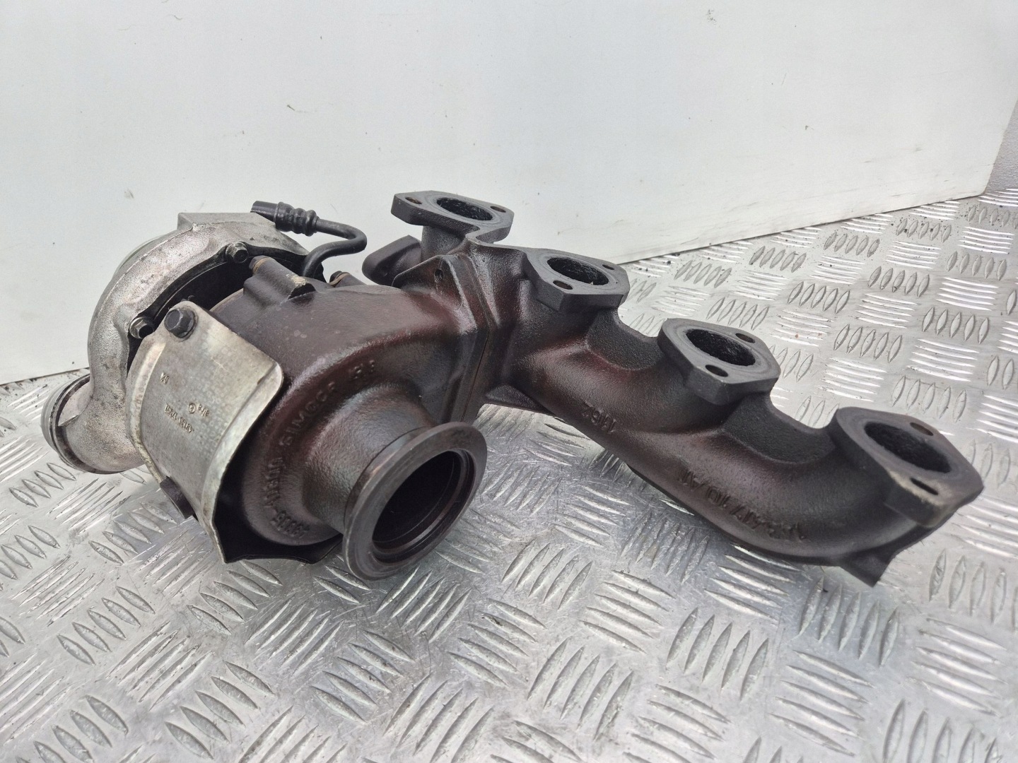 BMW X3 E83 20d 2.0 Turbo 850689101 N47D20A