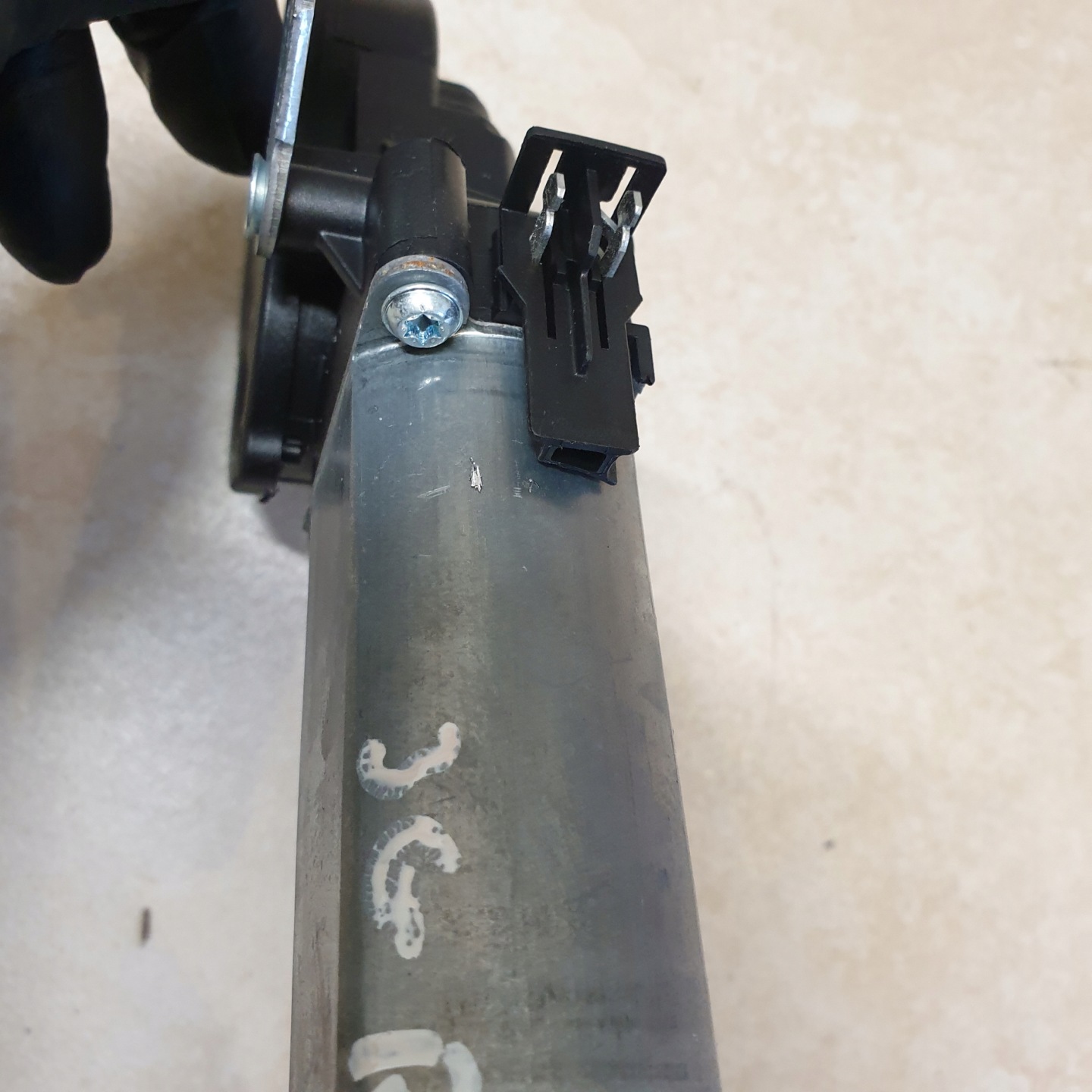 mini motor seat right front VW PASSAT B8 3G OE EU