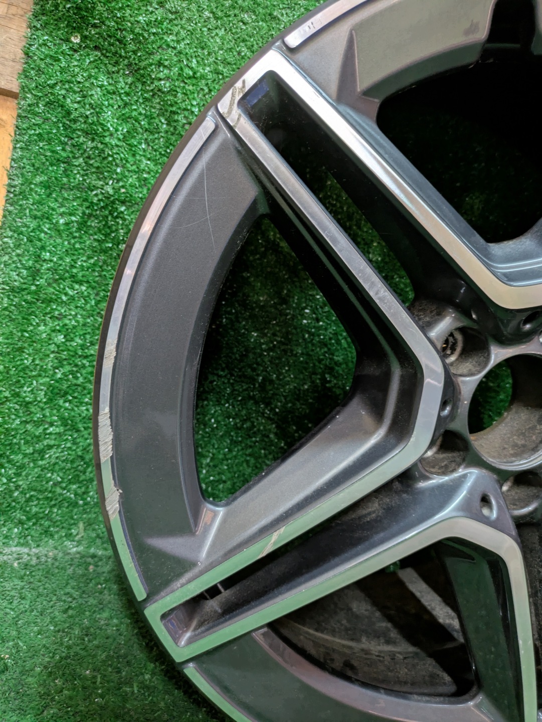 disk disk hliníkový MERCEDES 19" x 8J ET38 GLC W253 AMG NR.F324