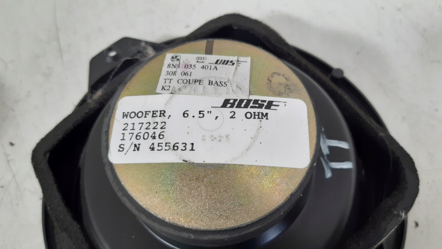reprák BOSE 8N8035401A Audi TT