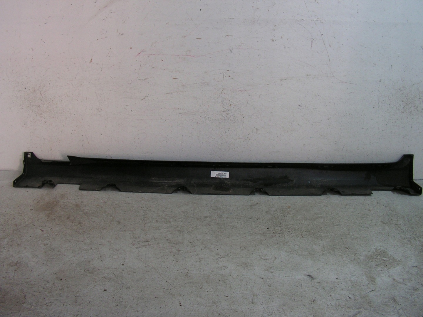 Mercedes GLC W253 cap moulding threshold right