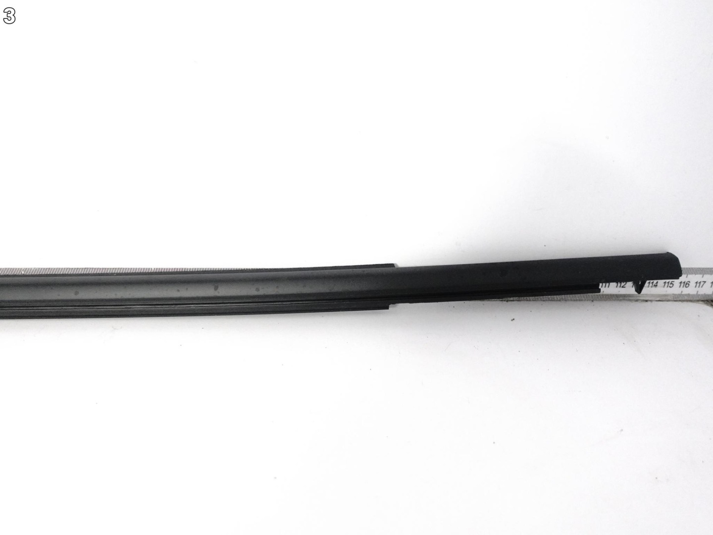 TOYOTA COROLLA E21 XII sedan 18- moulding dust windows door front right