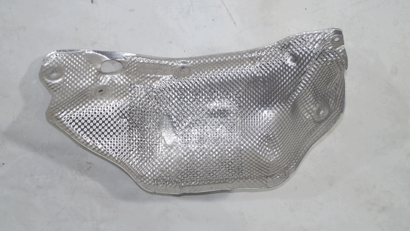 Audi A6 C7 Blende Abdeckung termiczna wärmblech 4G0807081