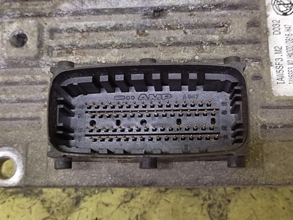 FIAT GRANDE PUNTO control unit of the engine 51784957