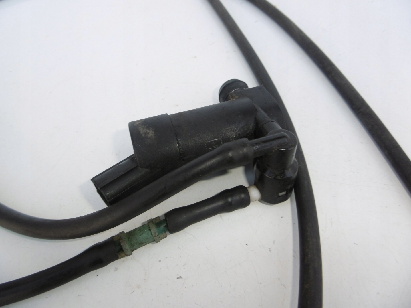 Pompa LAVAFARI 1S7117K624FE VOLVO XC90 e FORD