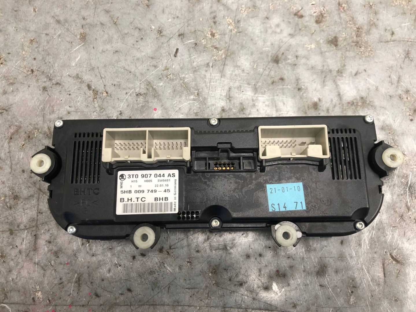 Unite commande clima SKODA OCTAVIA II LIFT 3T0907044AS