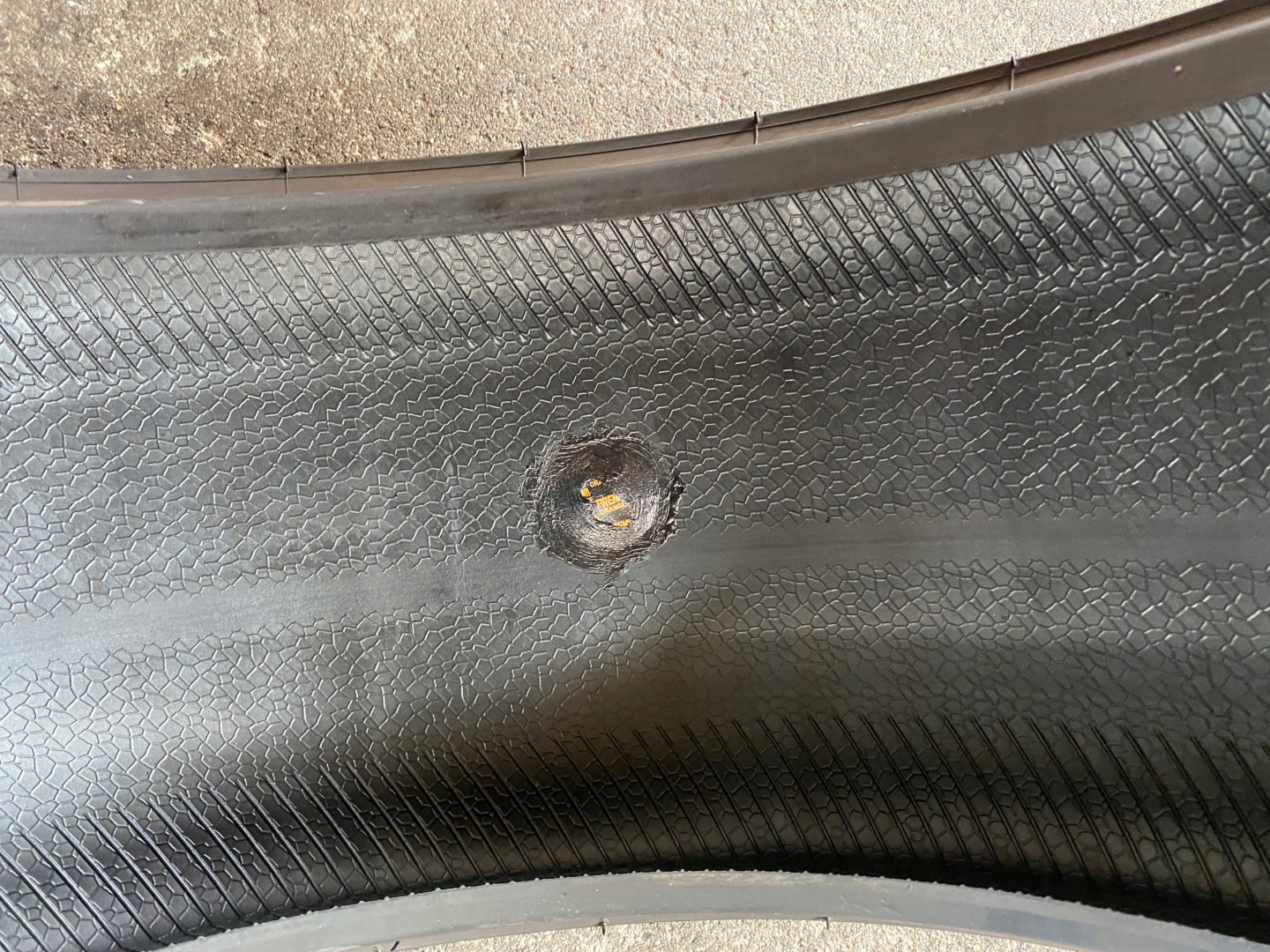 2 tyres summer 225/35R19 Pirelli P ZERO 7mm