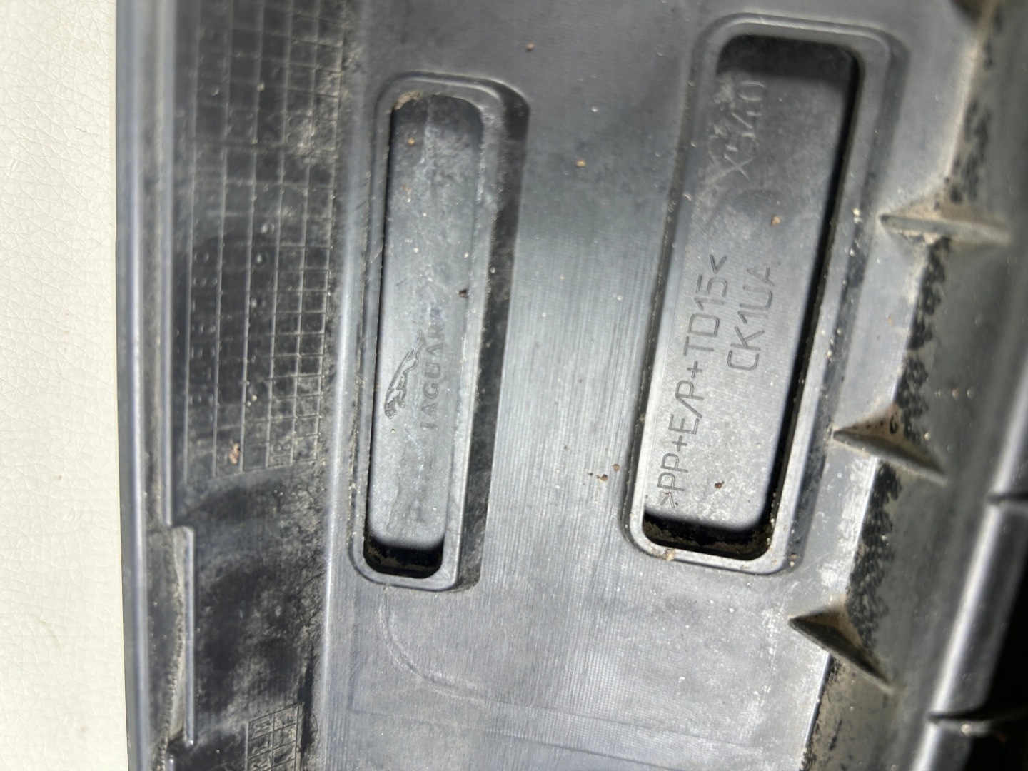 Jaguar E-Pace moulding door right rear part J9C3274A48