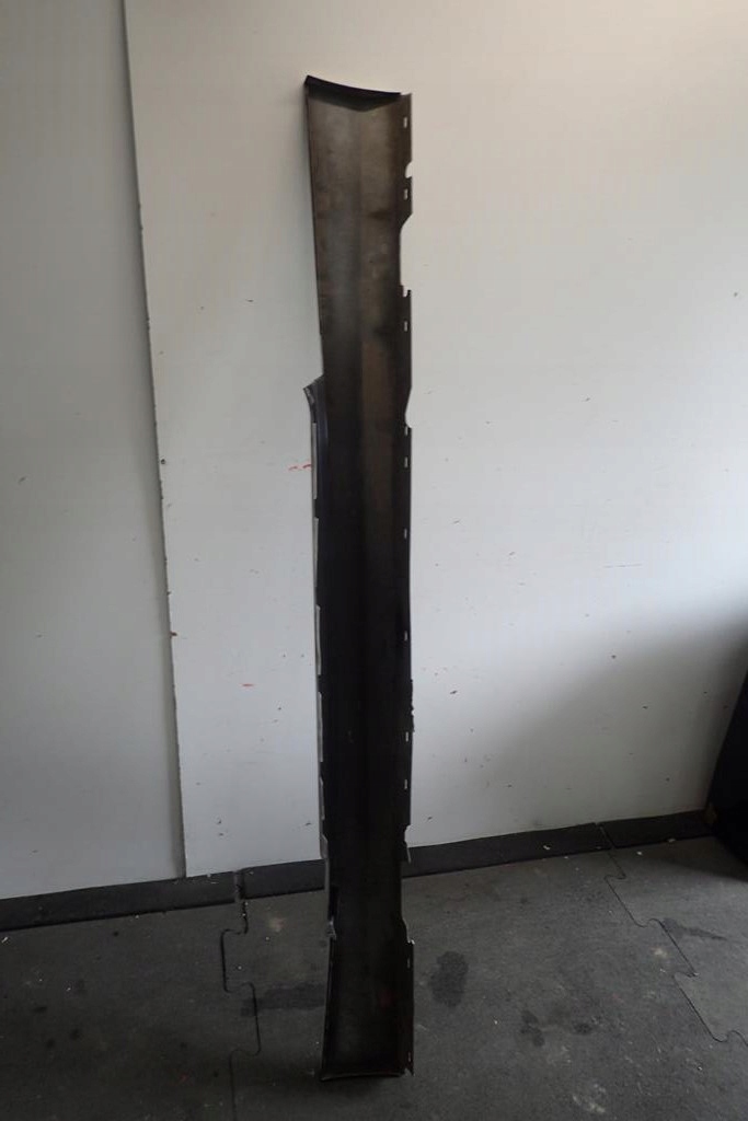 JUPE MOULAGE JUPE BMW 1 E81 E82