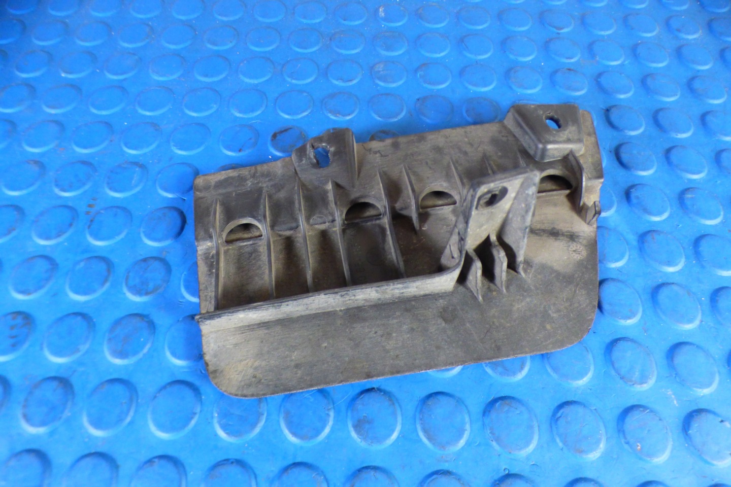 cover cap of the threshold left right front VOLKSWAGEN GOLF VIII 8