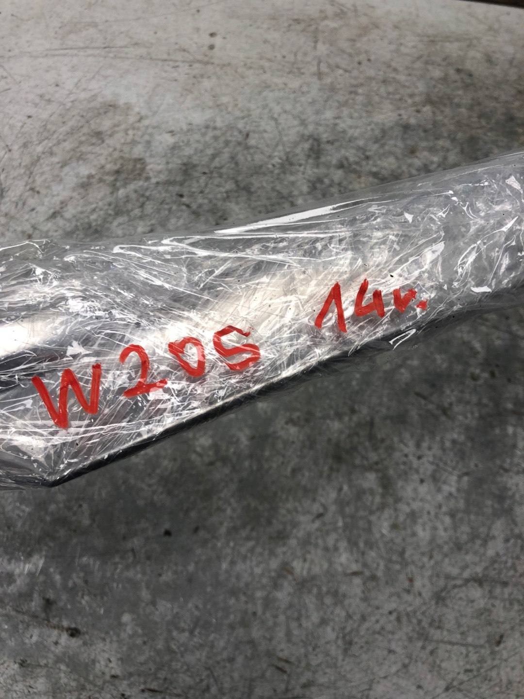 Moulage DEKOR Console MERCEDES W205 EKDAGBR205003