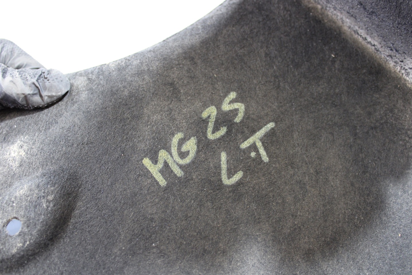 mudguard left rear part MG ZS LIFT FL 2024