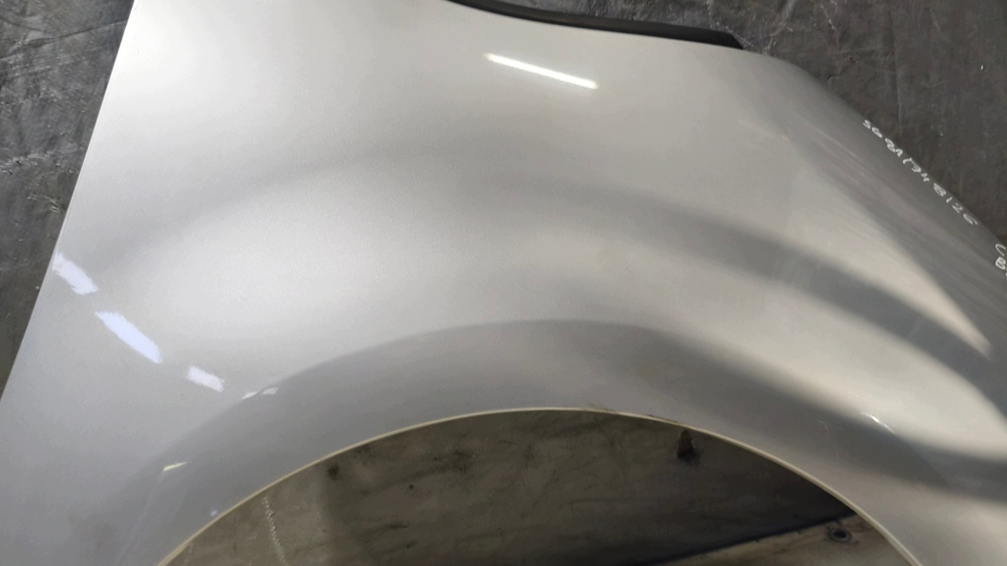 fender right front CITROEN PICASSO C4 2008r