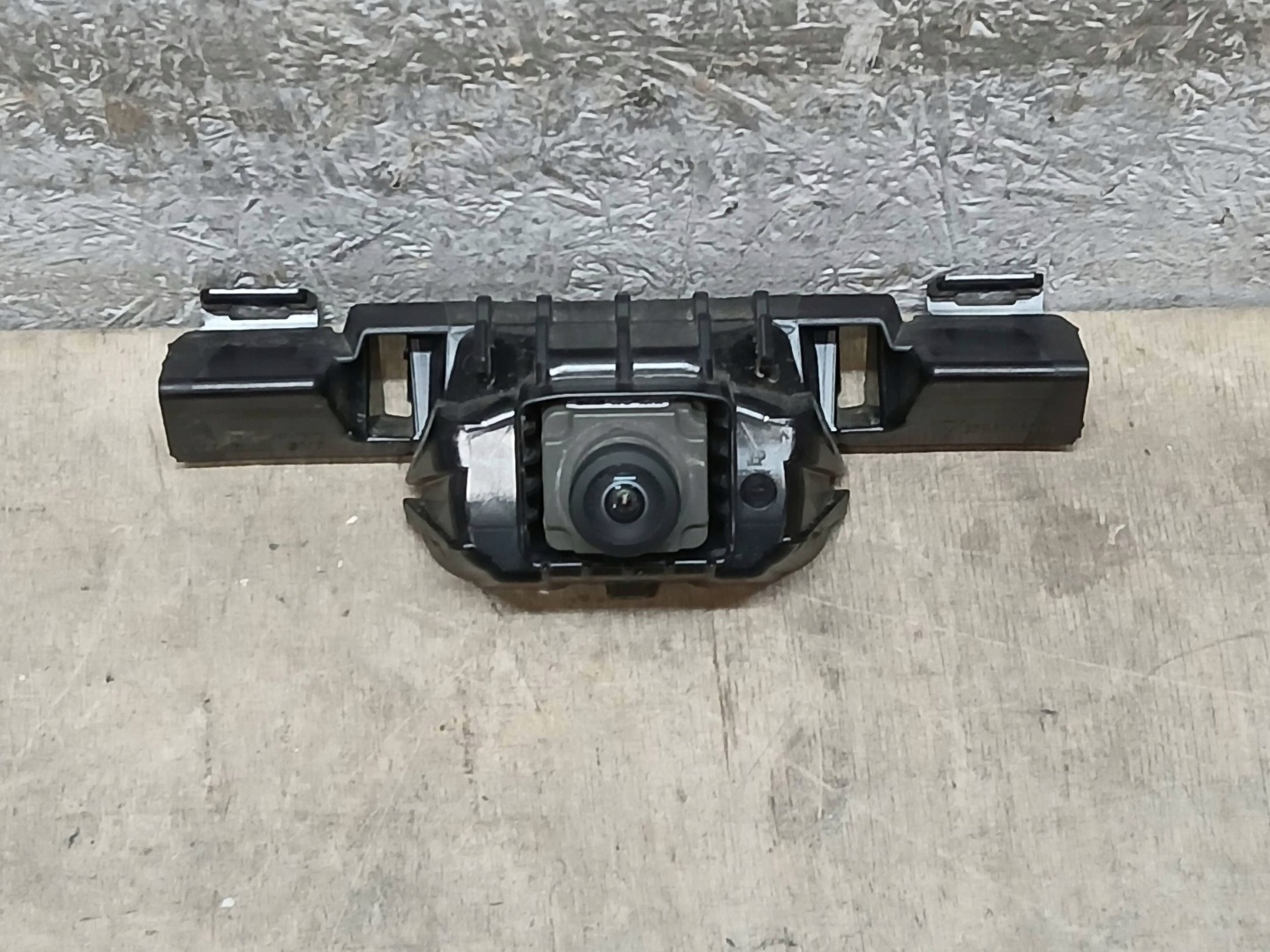 KAMERA RADAR bumper front PORSCHE MACAN 95B807692D 5Q0980546A