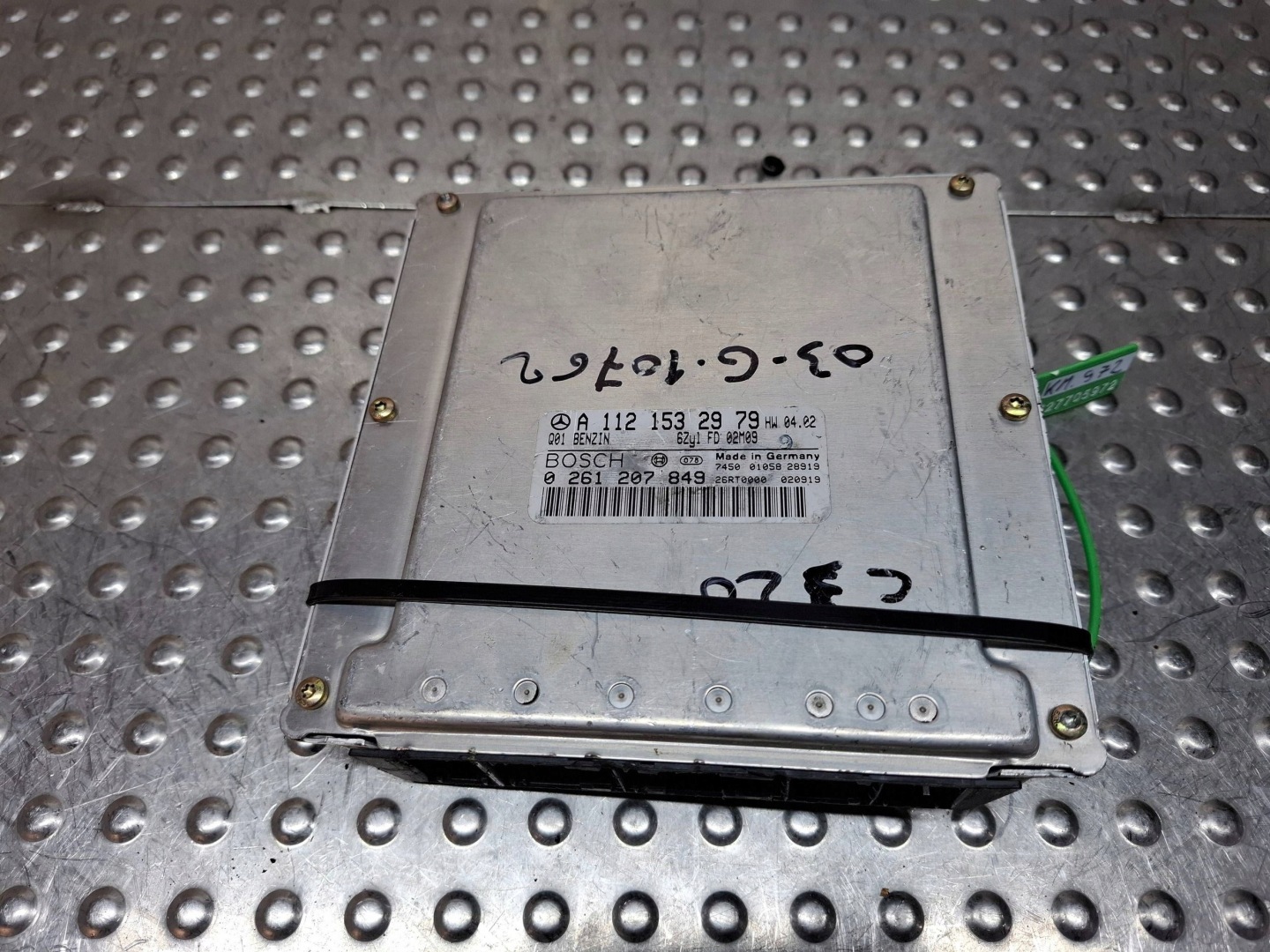 computer control unit of the engine A1121532979 0261207849 MERCEDES W203