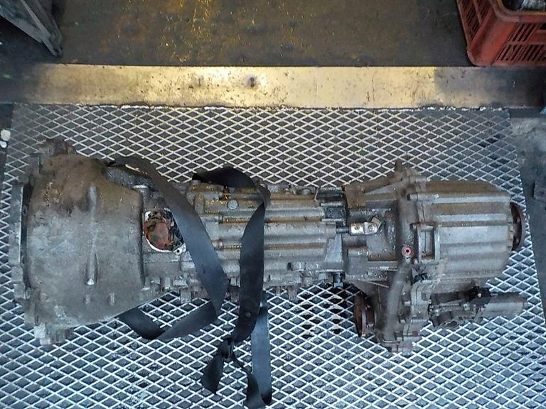 LAND ROVER DISCOVERYIII Getriebe 2.7 TDV6 1067401098