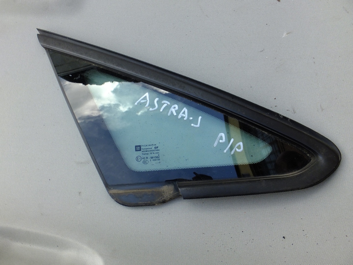 window right front opel astra J IV 2010r